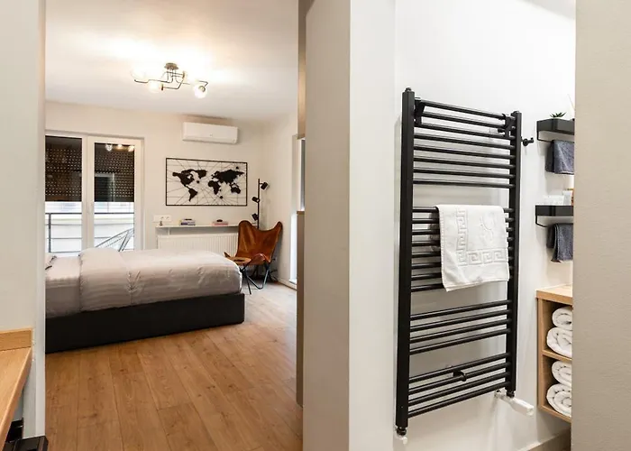 Lägenhet Clujstays Urban Near Iulius Mall *